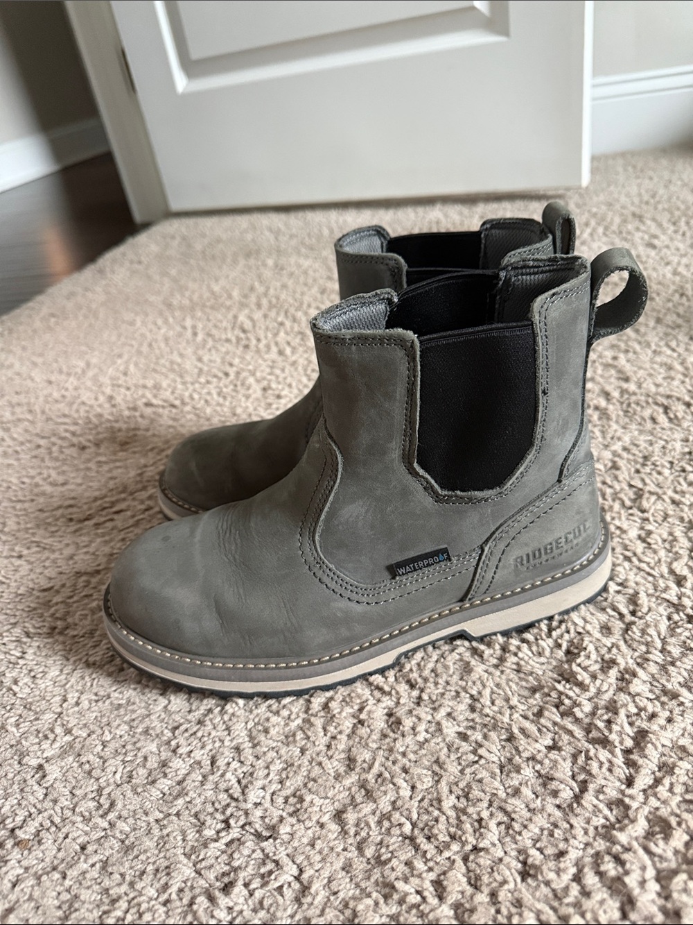 Waterproof Ridgecut Boots— Gray - Picture 3 of 5